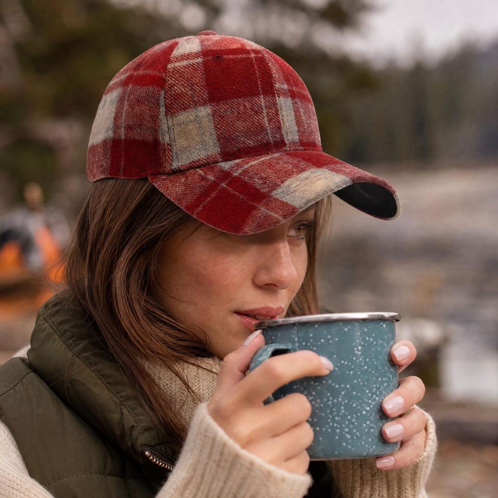 Unisex Retro Plaid Baseball Warm Outdoor Casual Hat for Men and Women