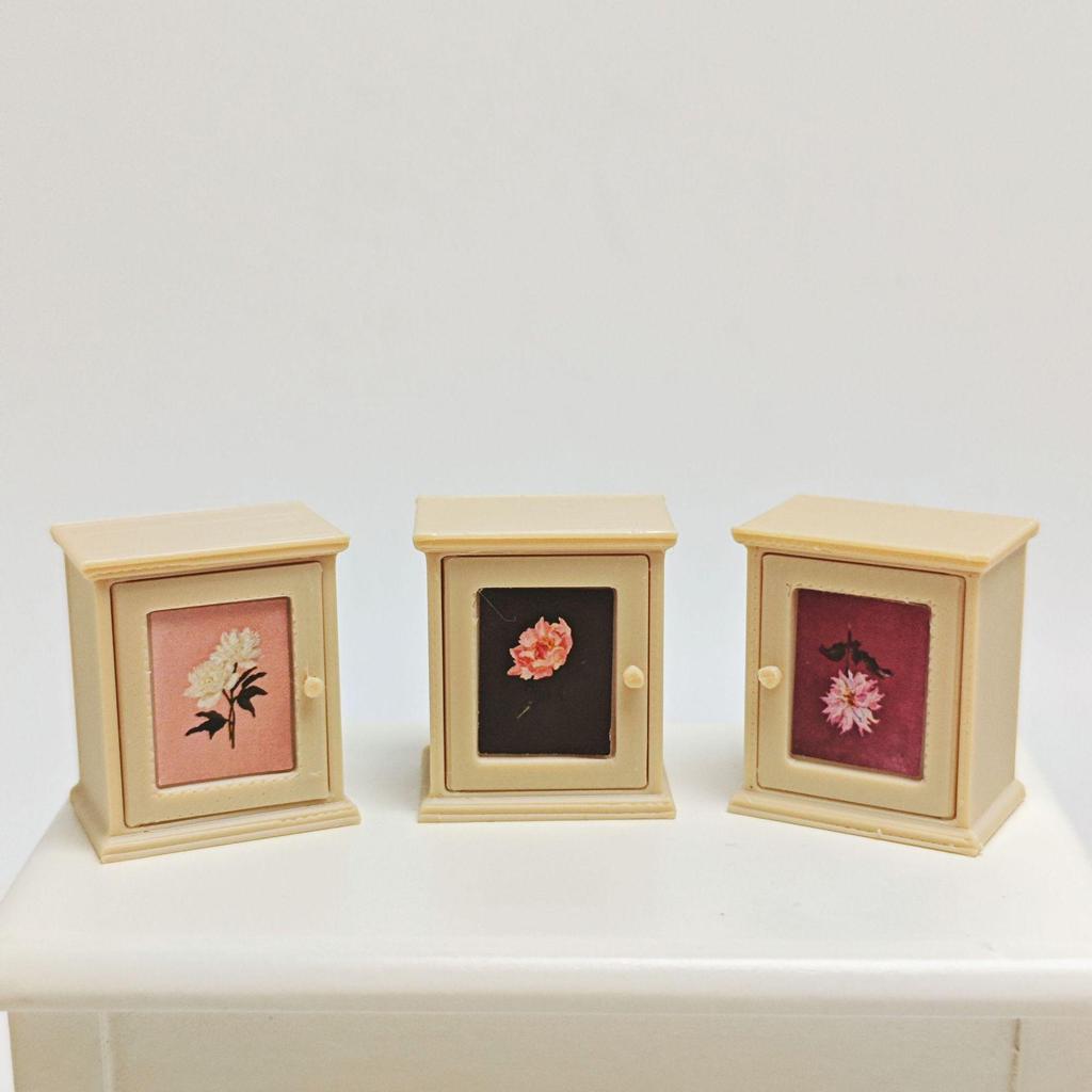 1/12 Scale Dollhouse Miniature Wall Cabinet with Food Toys and Ornaments