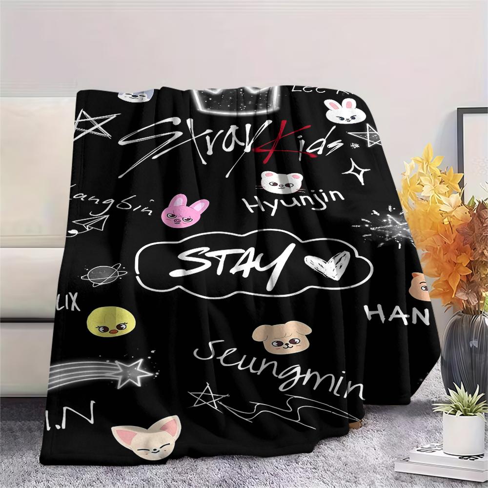 1 STKS SKZ Print Flanellen Deken, Hoge Kwaliteit Alle Seizoenen, Woondecoratie, Warmte en Comfort, Perfect voor Kerstcadeaus