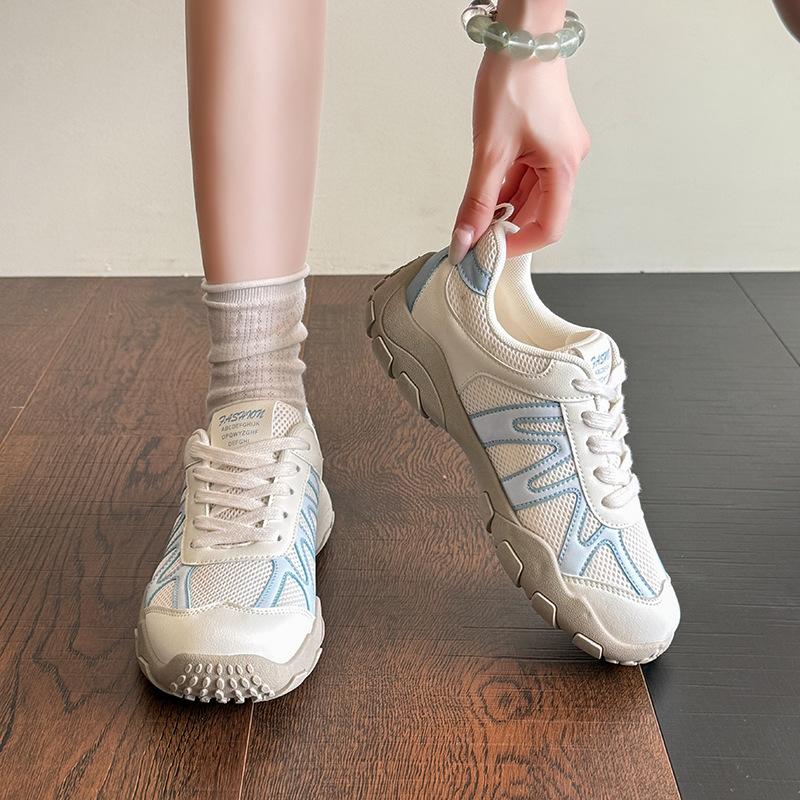 Korean version of high-end soft-soled small casual shoes 2025 summer new versatile fashion shit-stepping mesh women's shoes