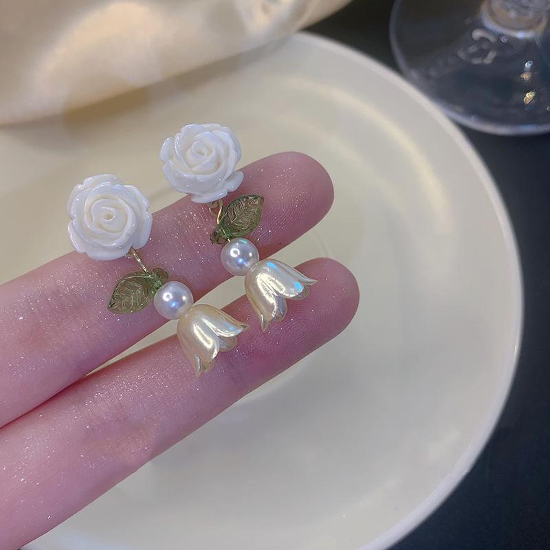 

Простые акриловые серьги с цветами для женщин, милые элегантные модные украшения для девочек