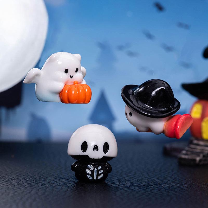 Halloween Ghost Decoration Skull Pumpkin Angel Candle Ghost Action Figure Hand Micro Landscape Desktop Resin Decoration