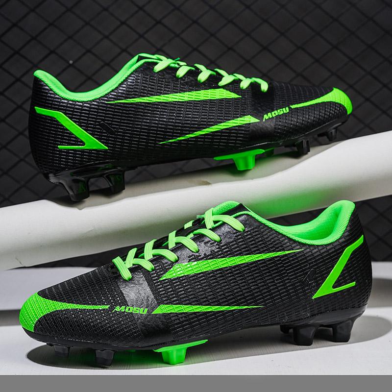 Soccer Shoes Women’s Sneakers Boys' Football Boots School Student Shoes Girls' Football Boots Couple Men Lightweight Sneakers Plus Size 36-45