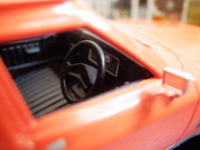 Mini Car Mad Max Movie Car Holden Panel Van Sandman Mad Max Specification Limited Edition 1/43 [Item]