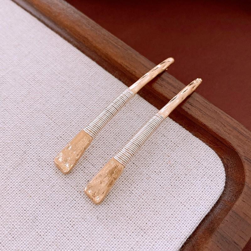 Planet Letter Silver Needle Earrings Niche Stud Earrings Light Luxury High Sense Versatile Earrings