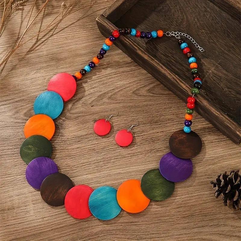 Artistic Handmade Boho Wood Bead Necklace, Exaggerated Oversized Focal Piece for Beach Holiday and Bohemian Vacation Accessory