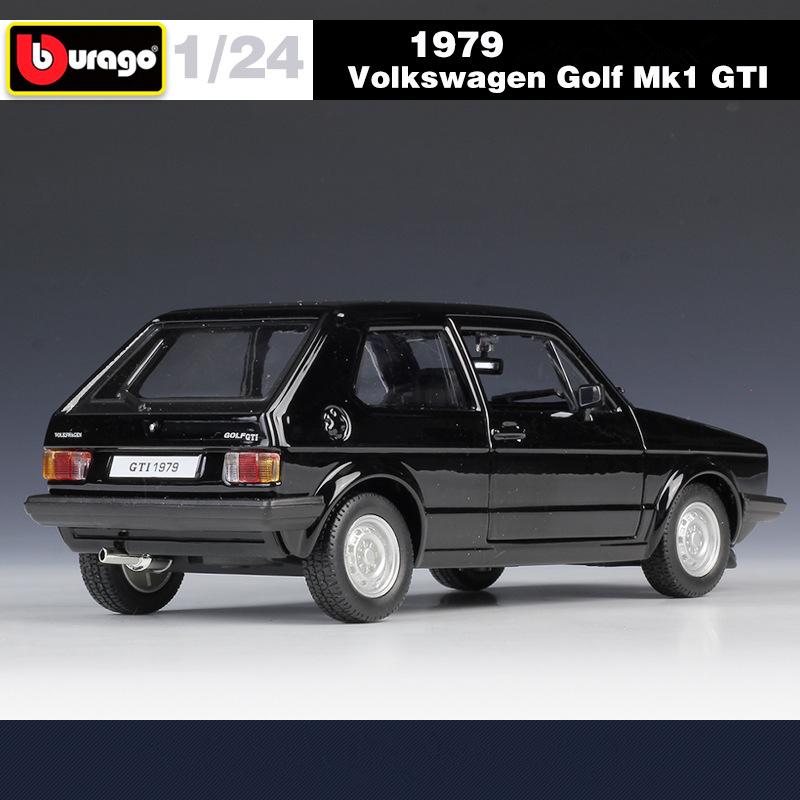 Bburago 1:24 Volkswagen Golf GTI Mk1 1979 Alloy Road Sports Car Model Diecasts Metal Classic Racing Car Vehicles Model Toys Gift