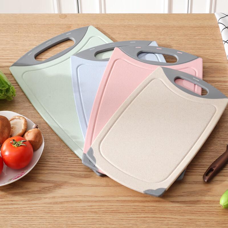 Wutuo Irregular Plastic Cutting Board