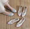 Embroidered Women Fashionable Pointed Toe Flats Soft Light Casual Comfortable Walking Shoes Elegant Minimalist Women Shoes