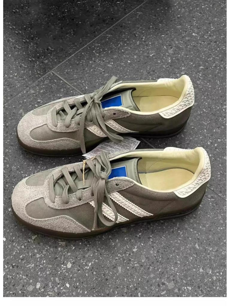 Retro Rote Schnür-Damen-Leder-Skate-Sneaker