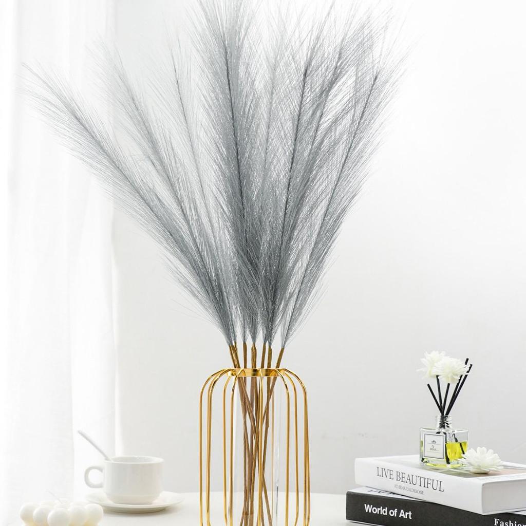 Six-Pronged Artificial Pampas Grass Flowers for Home Decoration and Wedding Props
