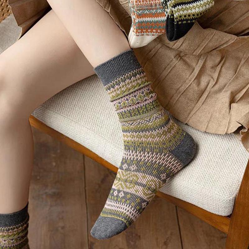 Japanese Retro Ethnic Style Maillard Fair Island Warm Knitted Socks For Women