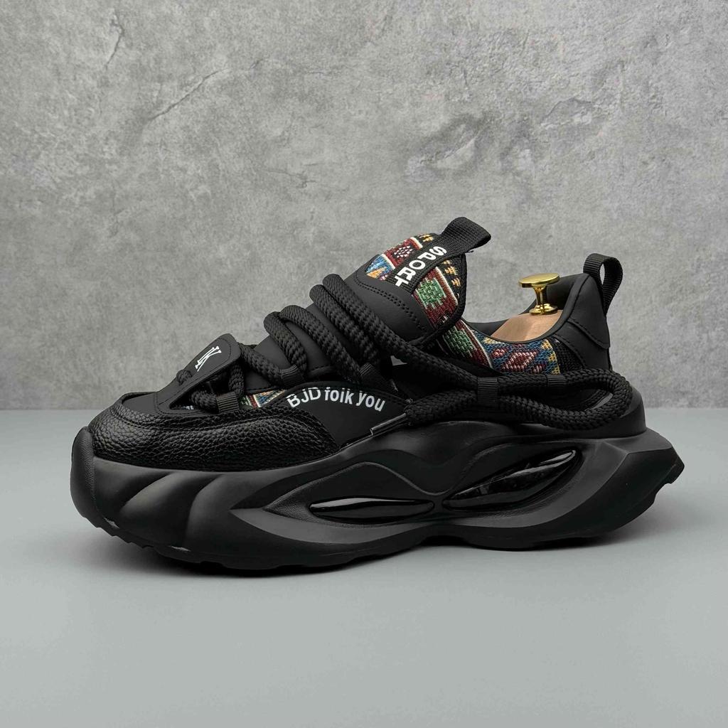 Fashion New 2025 Fashion Designer Men's Lace Up Mixed Patchwork Thick Soled Causal Shoes Flats Male Walking Sneakers Zapatos Hombre