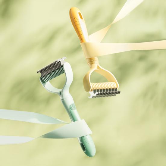 Pet Detangling Comb Double-Sided Metal Teeth Pet Dematting Tool Pet Grooming Comb Undercoat Rake for Long Hair Untangles Pet Hair Efficiently