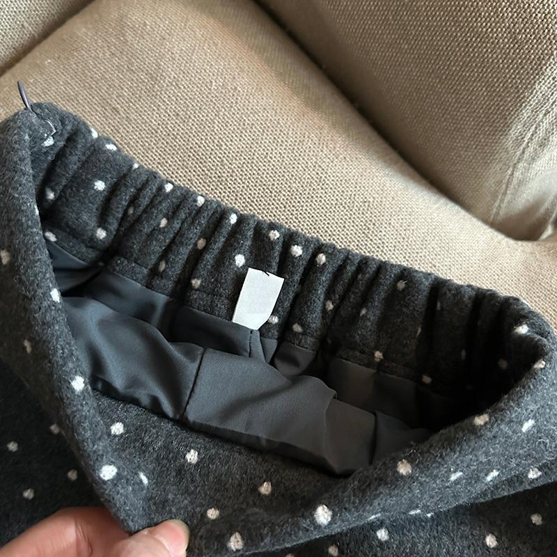 Plus-Size Women's Polka Dot Ruffle Lace Mini Skirt - High Waist, Slimming & Hip-Hugging Design