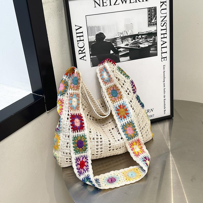 Bohemian Style Colorful Flower Pattern Woven Crossbody Bag With For Daily Use