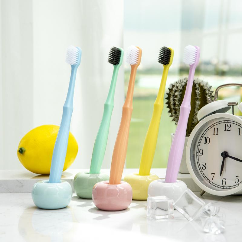 LMK Brand Model 520 Adult Toothbrush Family Set with Soft PBT Bristles and PP+TPR Handle for Home Hotel Traveling Use
