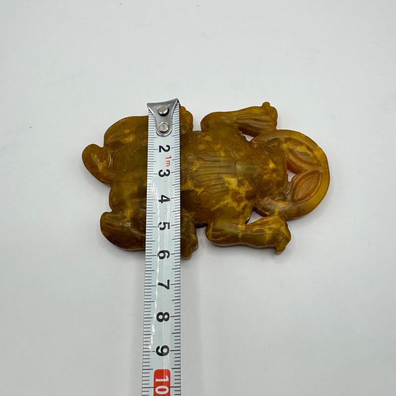 Antique-Style Xiu Jade Golden Toad Treasure Basin Pendant