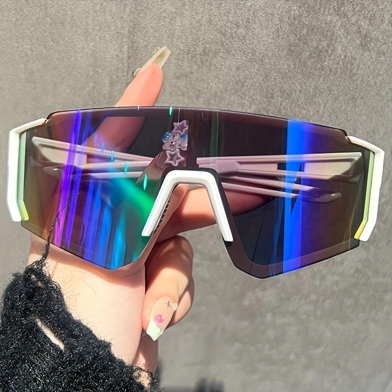 Women'S Large Frame Sports Fashion Glasses with Metal Hinge UV400 Protection Stylish Wrap-Around Design for Casual Wear