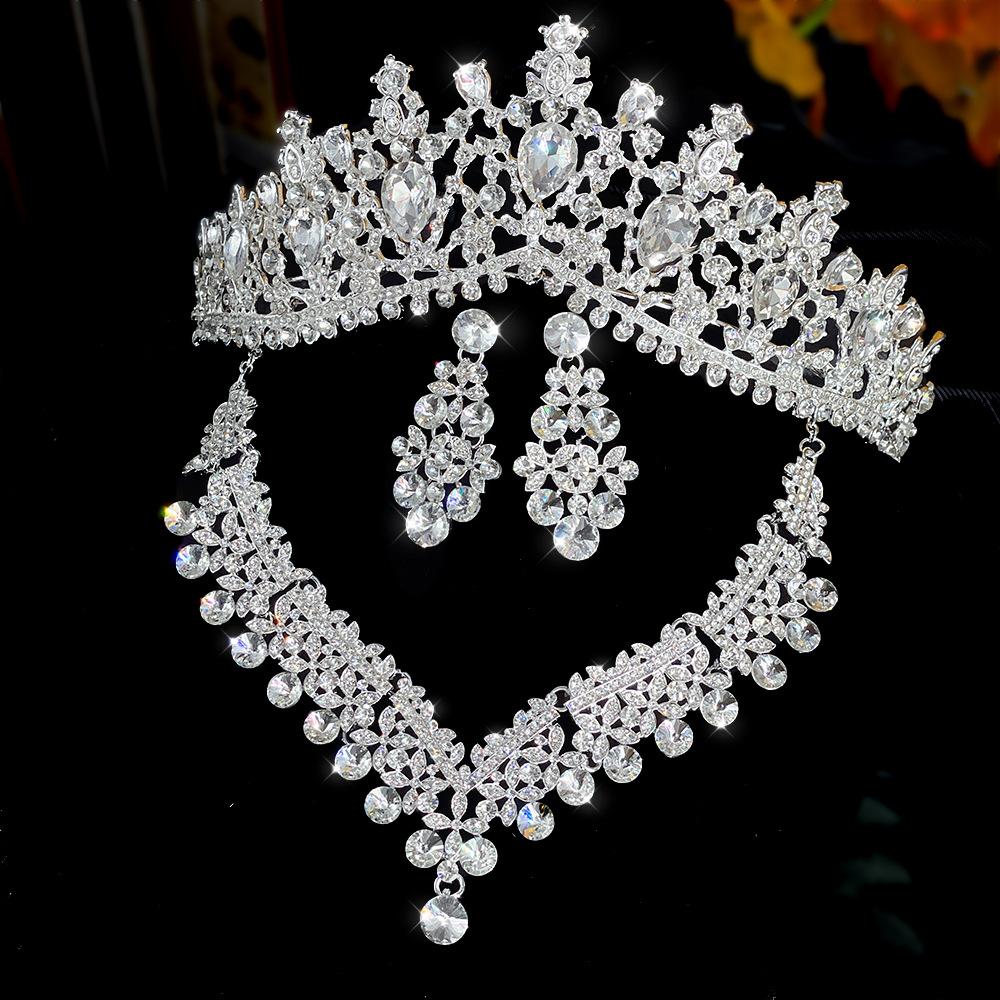 

New Bride Headwear Necklace Three Piece Set Crown Wedding Accessories Fashionable and Elegant Bride Set