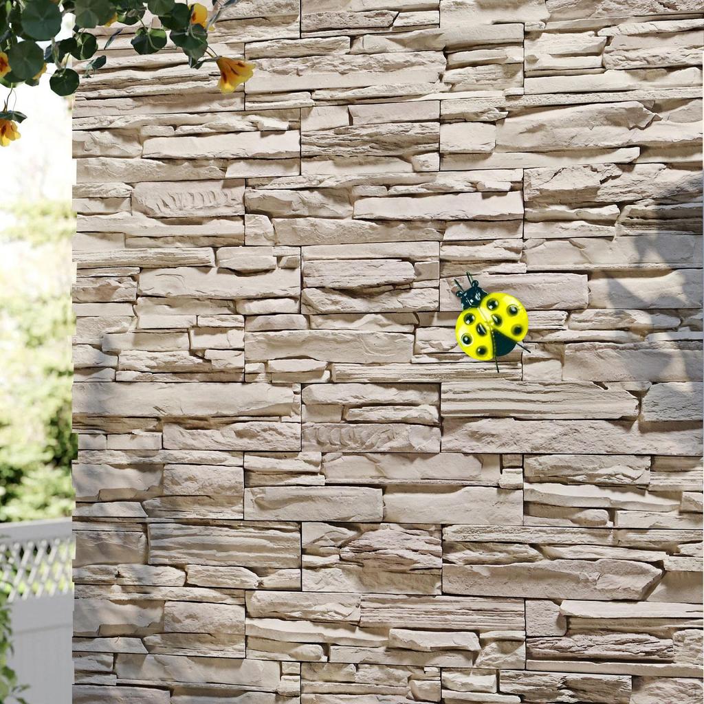 Ladybug Garden Decor Metal Ornament for Outdoor And Indoor Areas