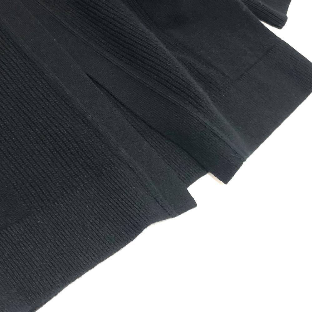 Hermes Série knoflíků Pletený kardigan Dlouhý rukáv Výstřih do V