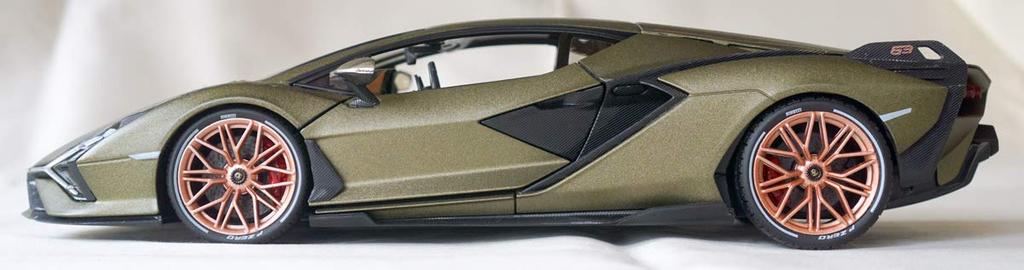 Burago 1/18 Lamborghini Sian FKP 37 Hybrid 2020