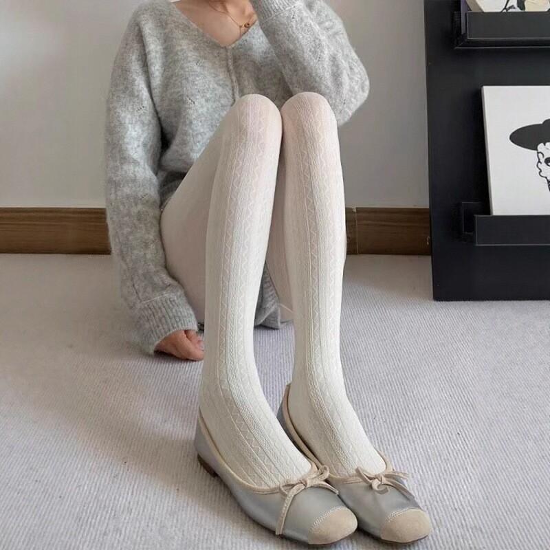 Herbst und Winter Hohlstrick Milchweiß Strumpfhose Damen Warm Gestrickt Übereinander Tragen Süß Vielseitig Leggings Japanisches Verdrehtes Muster