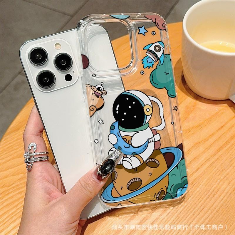 Space Astronauts Are Suitable for Apple 15pro/12 Anti-drop Simple Mobile Phone Case 13/14promax Soft Glue 11/16.
