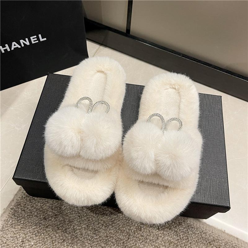 

Домашний стиль феи, односложный, тапочки для дома, осень-зима 2025, новая корейская версия, для ношения в помещении и на улице, на толстой подошве, повседневные, со стразами, моп для волос 40 бежевый