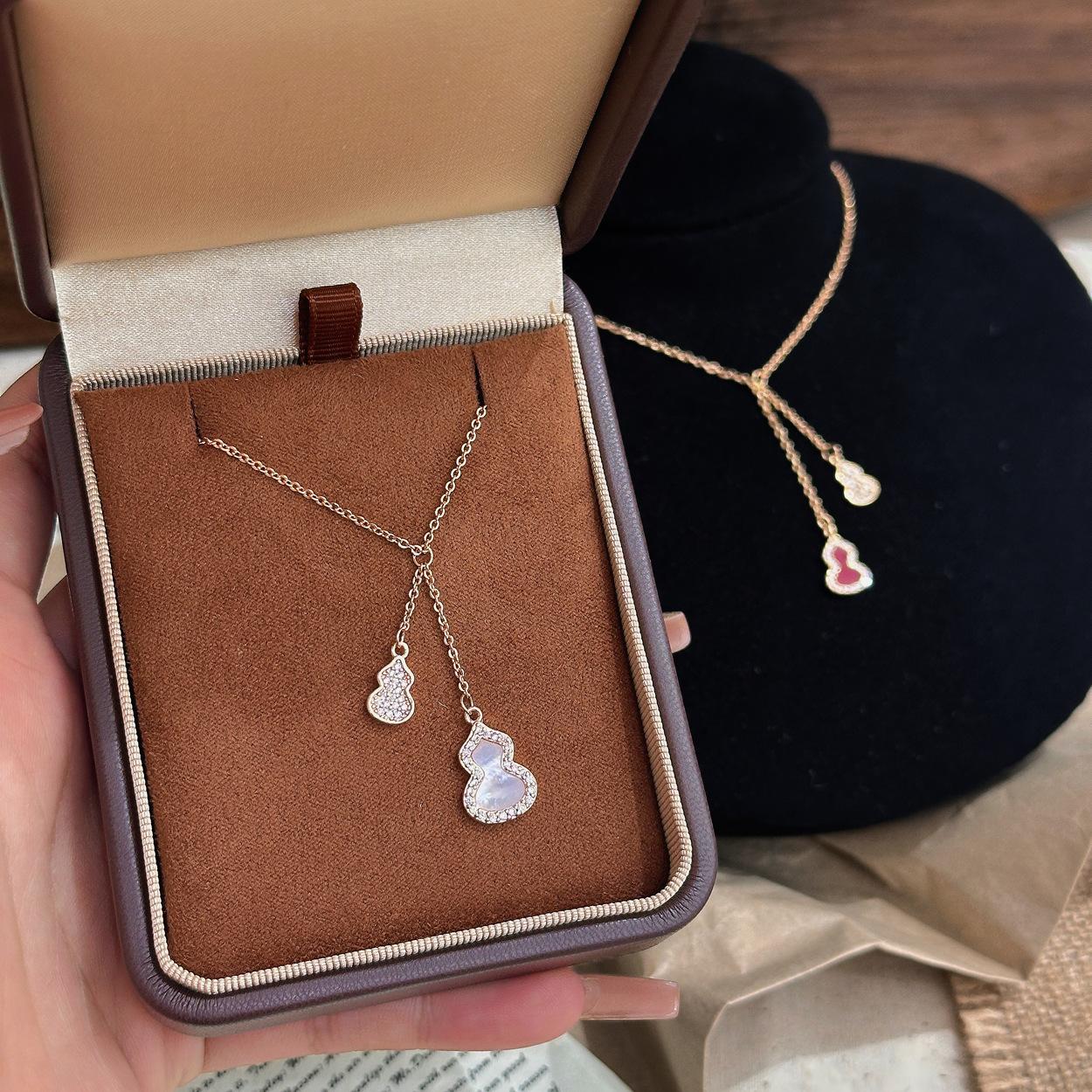 

Xiaohongshu explosive Seiko full diamond double gourd necklace versatile exquisite Fulu collarbone chain