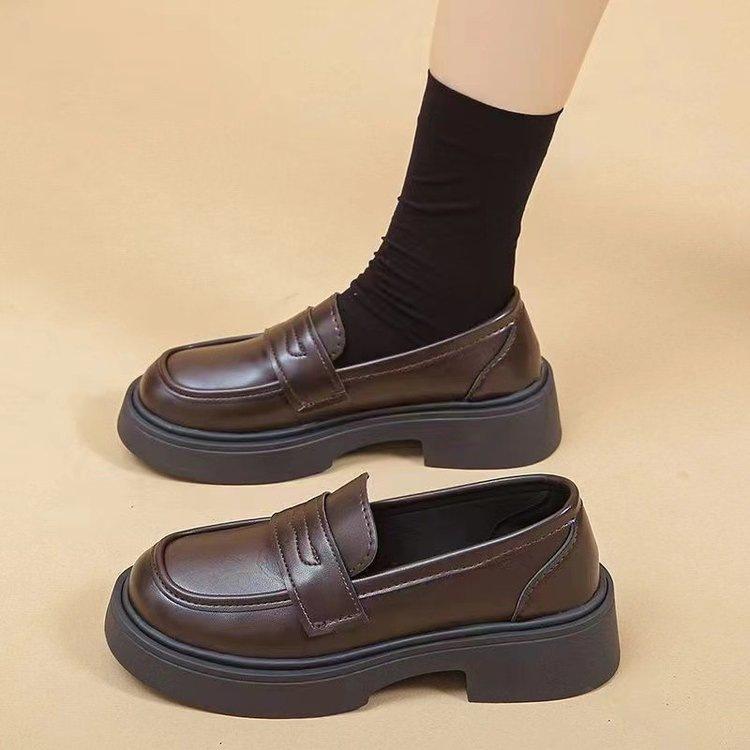 Nieuwe dikke zolen herfst verhogende Britse stijl zwarte kleine leren schoenen leren enkele schoenen