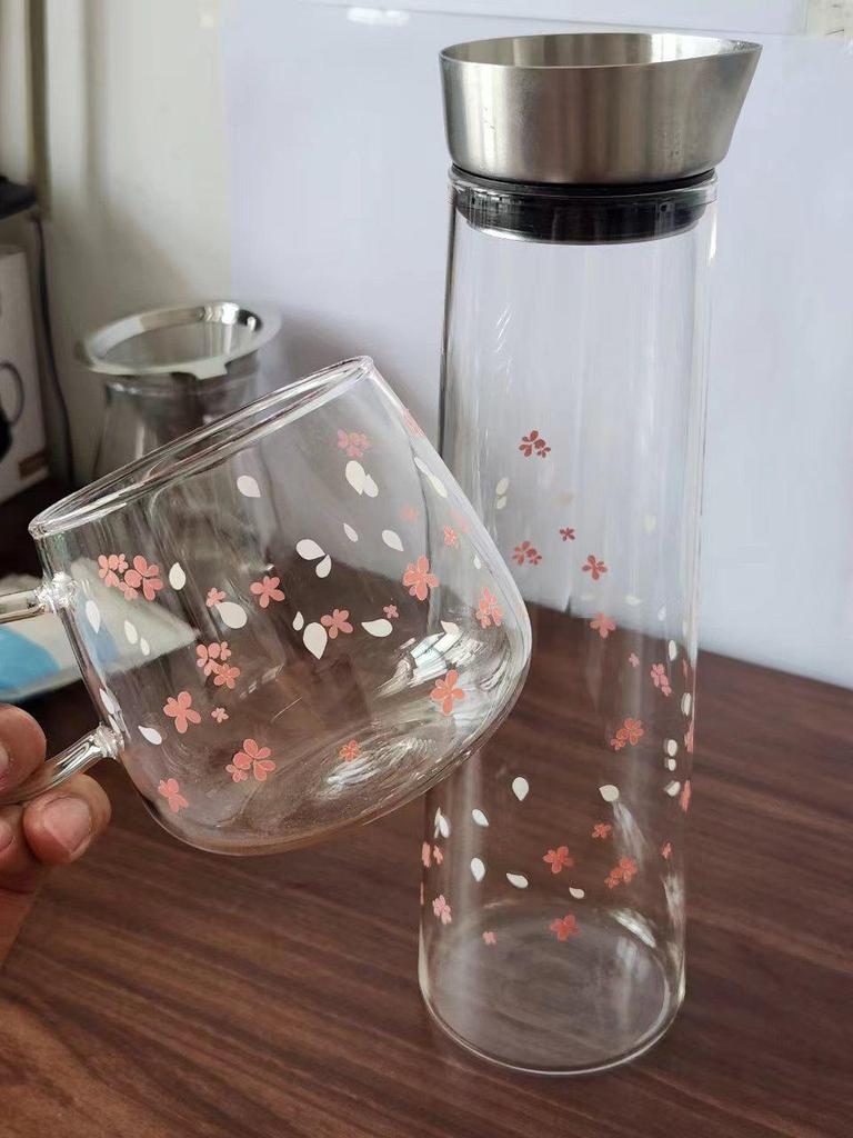 Large Capacity Glass Water Jug with Stainless Steel Lid