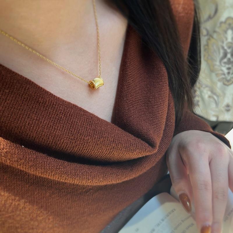 Same Handmade Car Flower Cat'S Eye Small Waist Necklace Women'S Striped Passepartout Pendant Sweater Chain Accessories