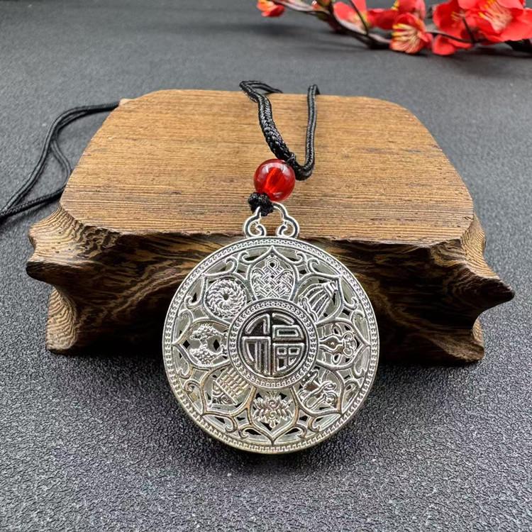 Vietnamesischer Sandgold Buddha Anhänger: Vergoldetes Maitreya Flammen Design