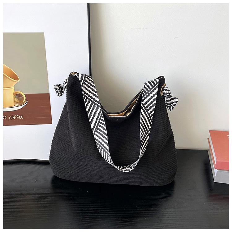 Women's 2025 Korean Style Color Block Tote Bag with Wide Strap: New Large Capacity Casual Shoulder Handbag