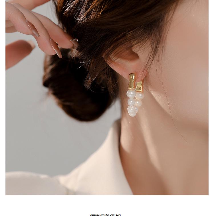 2023 Damen High-End Süßwasserperlen Ohrringe: Schlichte, luxuriöse, vielseitige Designer-Accessoires