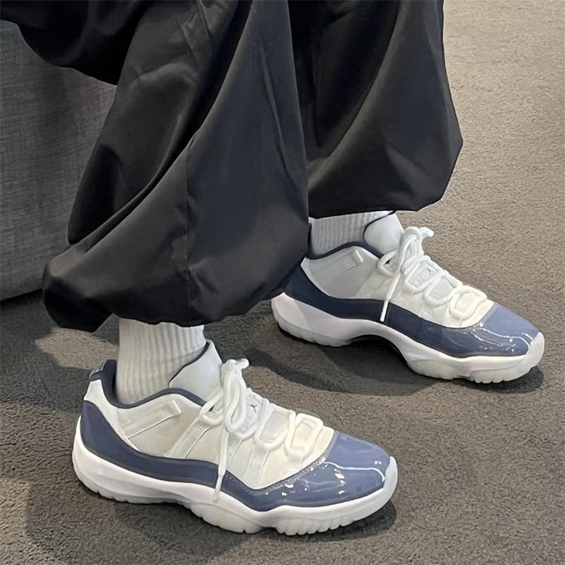 Air Jordan 11 Retro Low GS Diffused Blue Kids Sneakers White Midnight-Navy Football-Grey FV5121-104