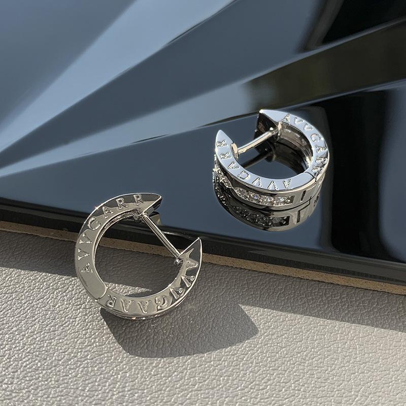 Ретро Серьги с инкрустацией цирконием Женские Серьги легкой роскоши с чувством зрелости Серьги-кольца Модный подарок Элегантные женские аксессуары Классические украшения