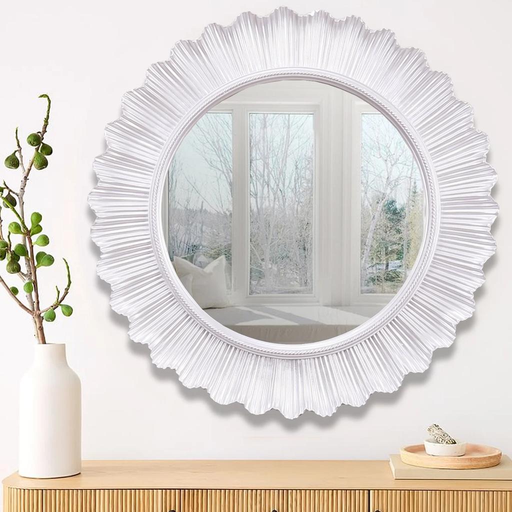 Flashy Wall Mirror In Silver Color