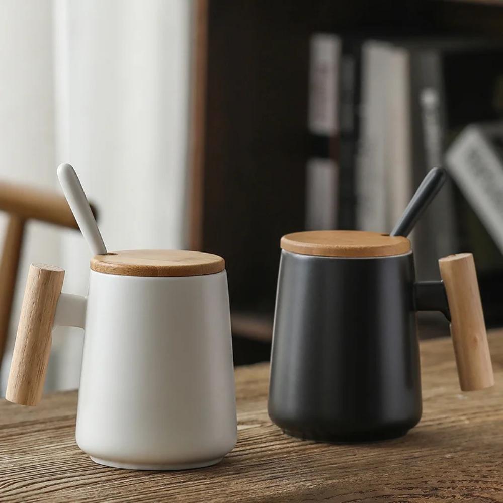 New Vintage Nordic Design Ceramic Coffee Mug with Lid Wooden Handle Retro Office Home Water Cup Simple Business Gift Drinking