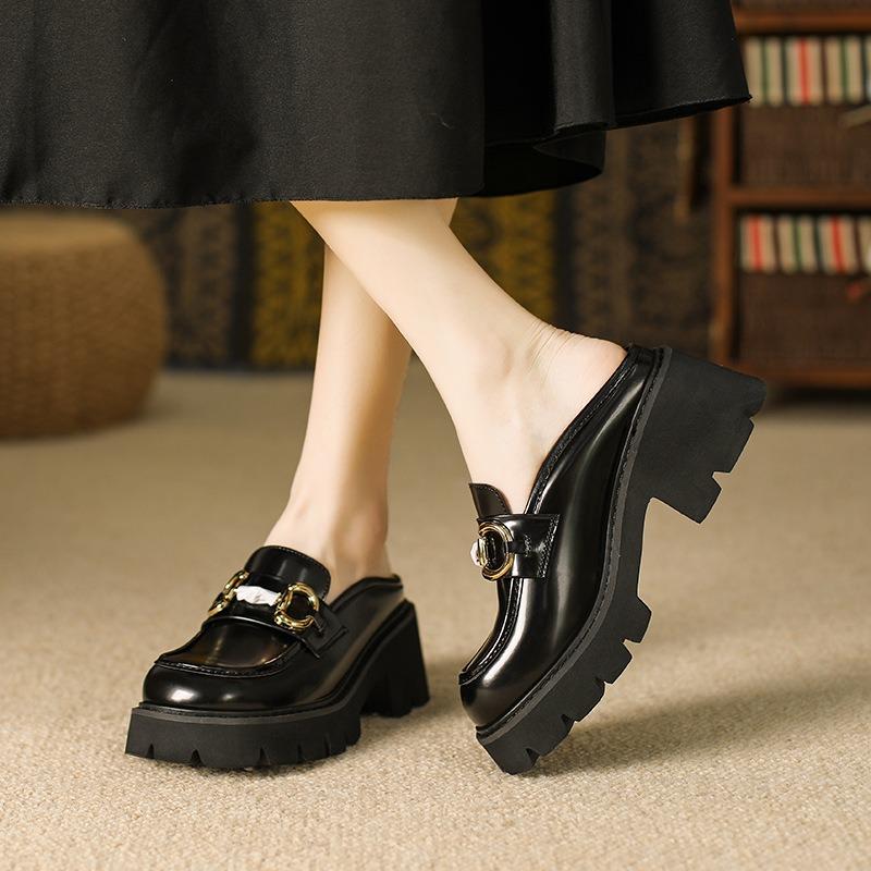 Horse buckle half slippers women wear summer fashion thick heel thick sole cool slippers bag head one pedal shoes