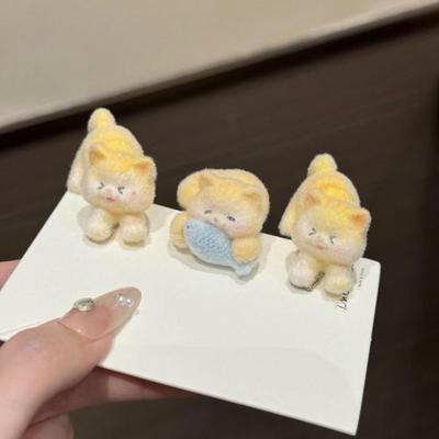 Hairpin Flocked Cat Hug Fish Design Hair Clip Soft Healing Multiple Expression Styles Versatile Hair Accessory