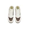 Anta Life Series Zero Feel Non-Slip Wear-Resistant Low-Top Sneakers Women Sneakers White Brown 922318060-1