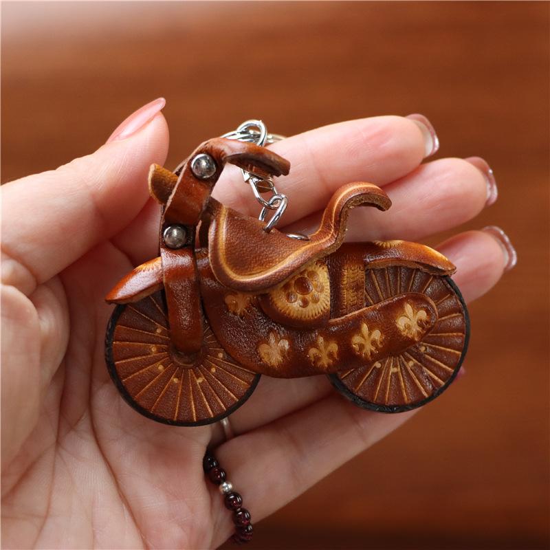First Layer Cowhide Mini Motorcycle Keychain Pendant Creative Personalized Locomotive Bag Accessories Cute Little Gifts