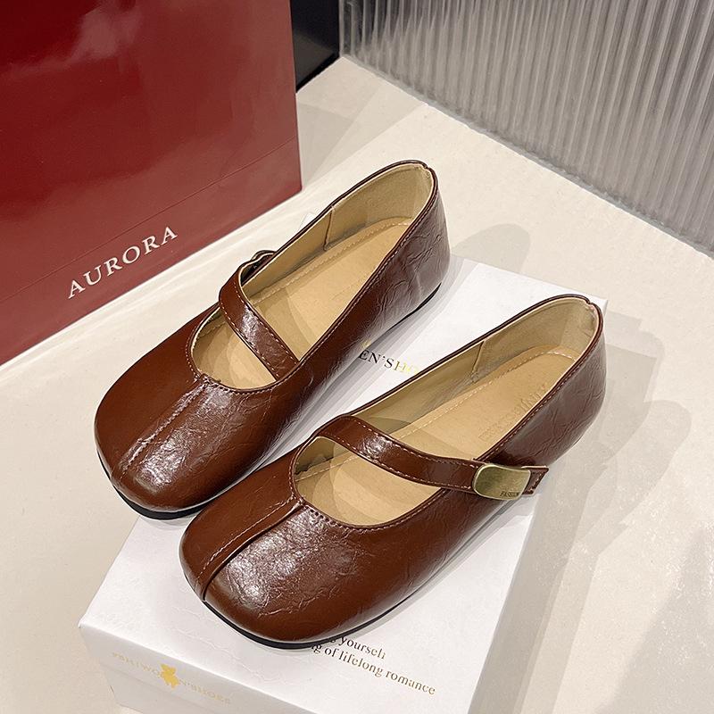 French retro Mary Jane shoes women's 2025 spring new flat-soled single shoes soft-soled evening wear round-headed grandma shoes