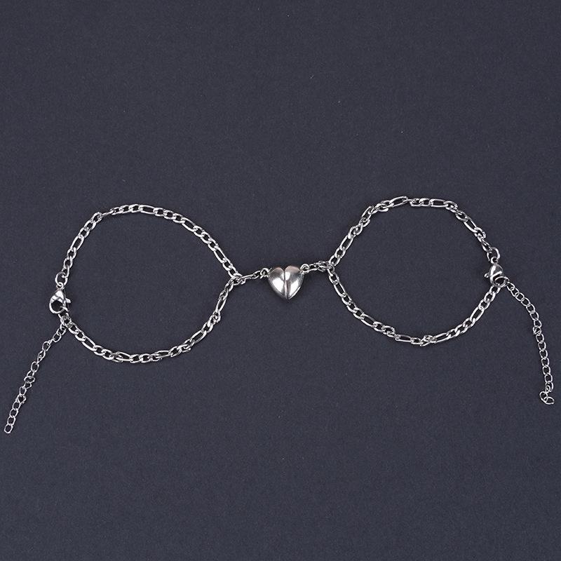 

Пара европейских и американских магнитных браслетов Love Lock: Дизайн ключа-сердца из нержавеющей стали для пар