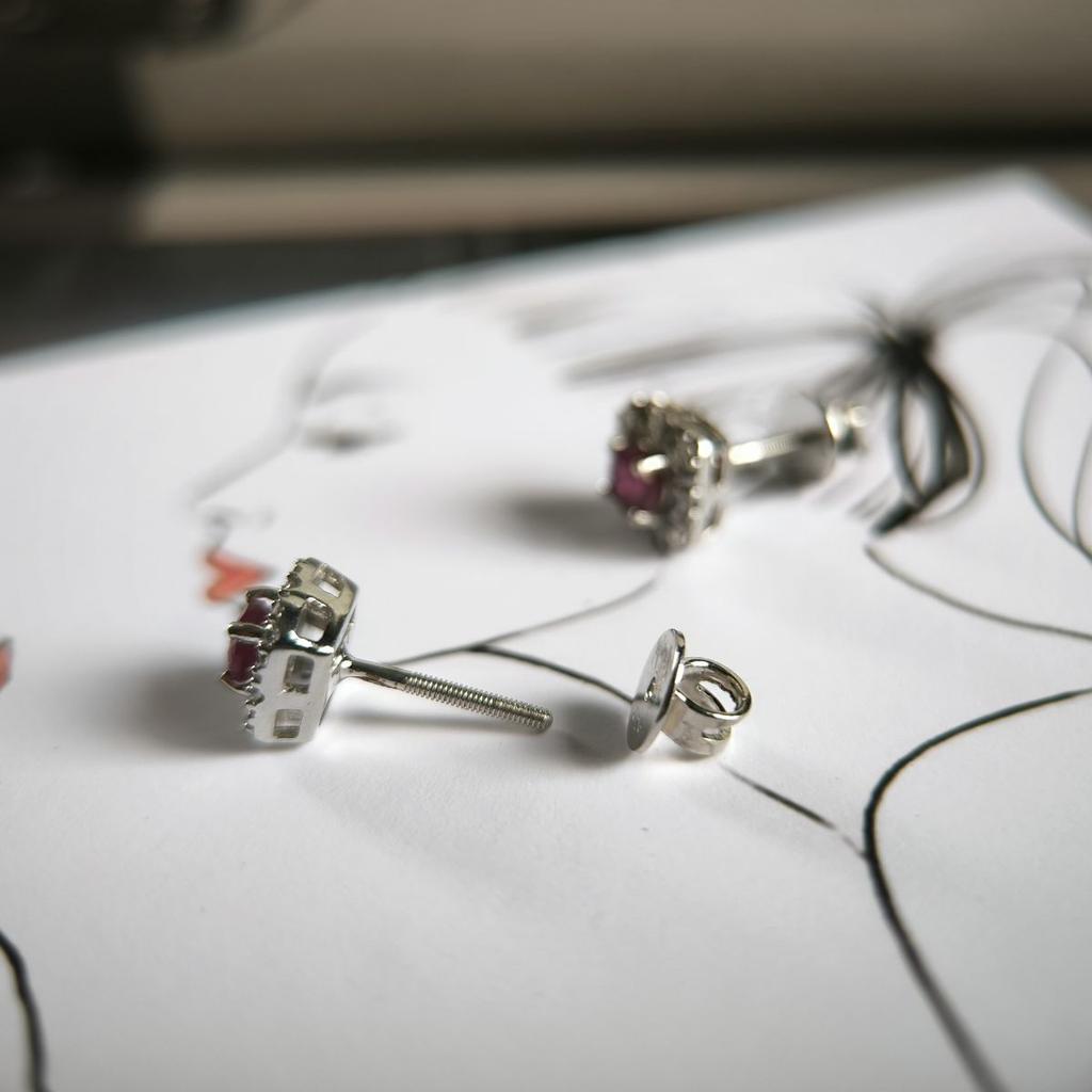 Серебряные серьги с натуральным рубином 1.045ct (2187868)