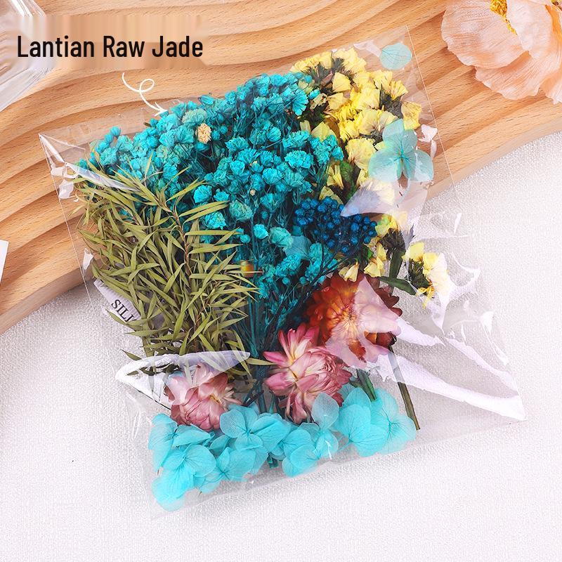 Eternal Dried Flower Photo Frame Decoration – Handmade Air-Dried Bouquet Ornament for March 8th