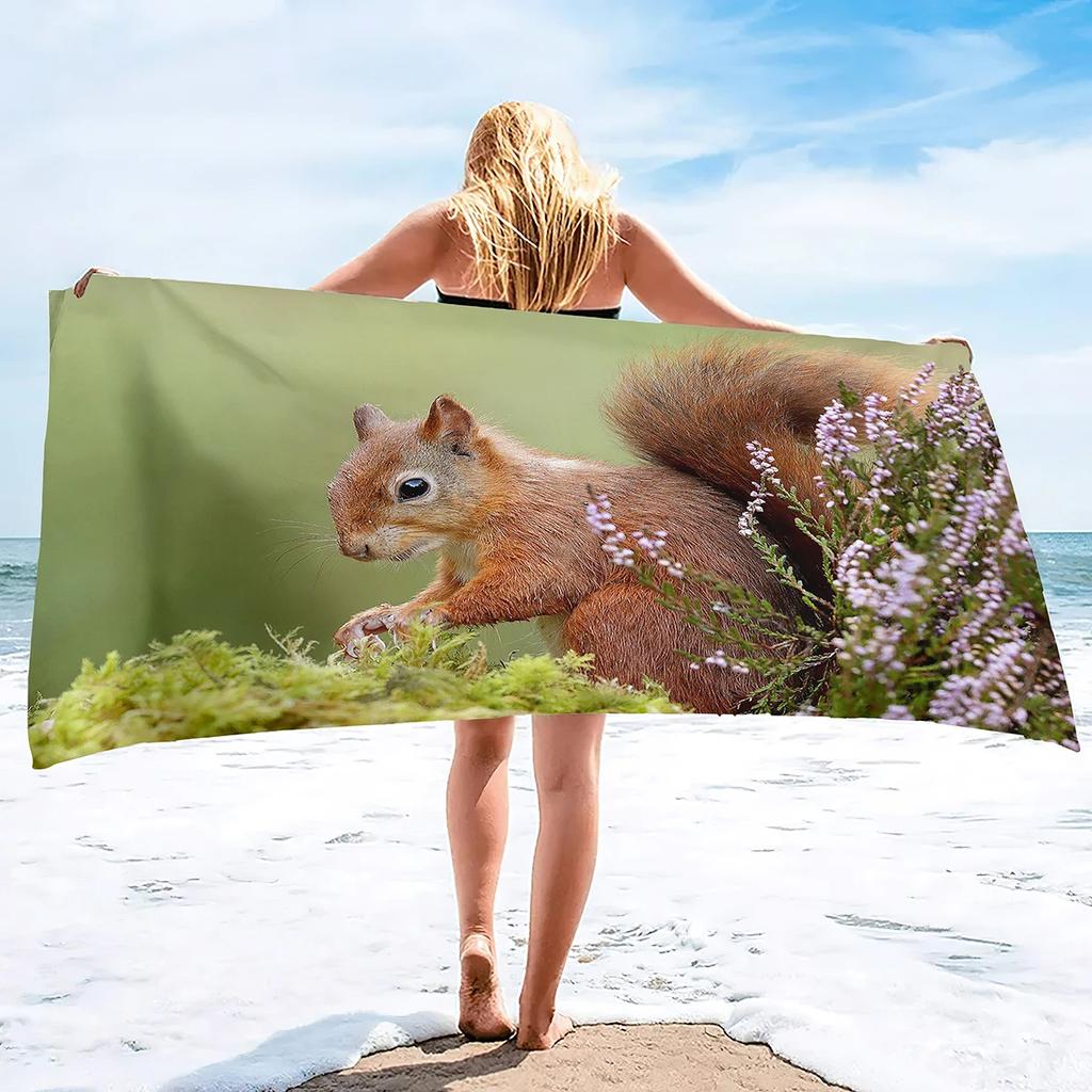 Cute Squirrel Beach Towel Oversized Quick Dry Wild Animal Bath Towels Soft Microfiber Lightweight Pool Towel for Swim Spa Sport